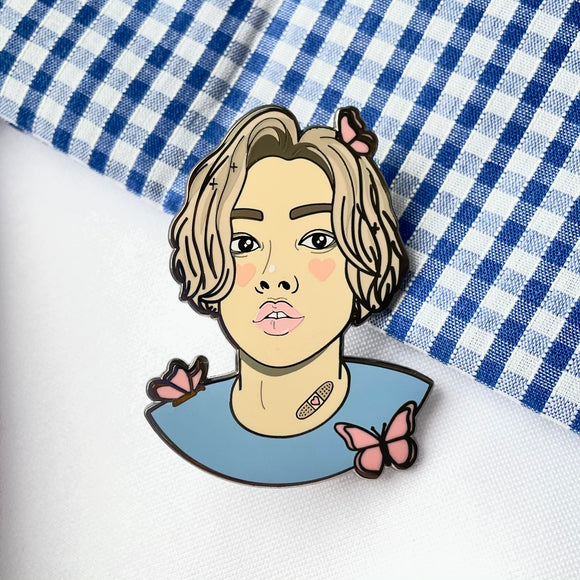 Blonde Jungkook Pin